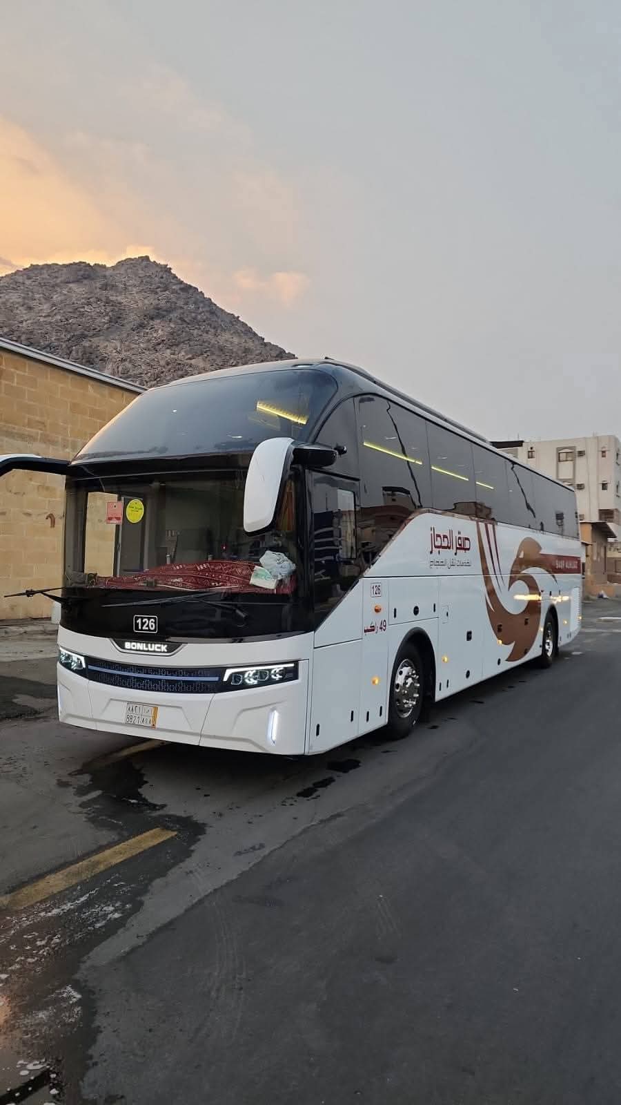 باص VIP لرحلات العمرة من الرياض